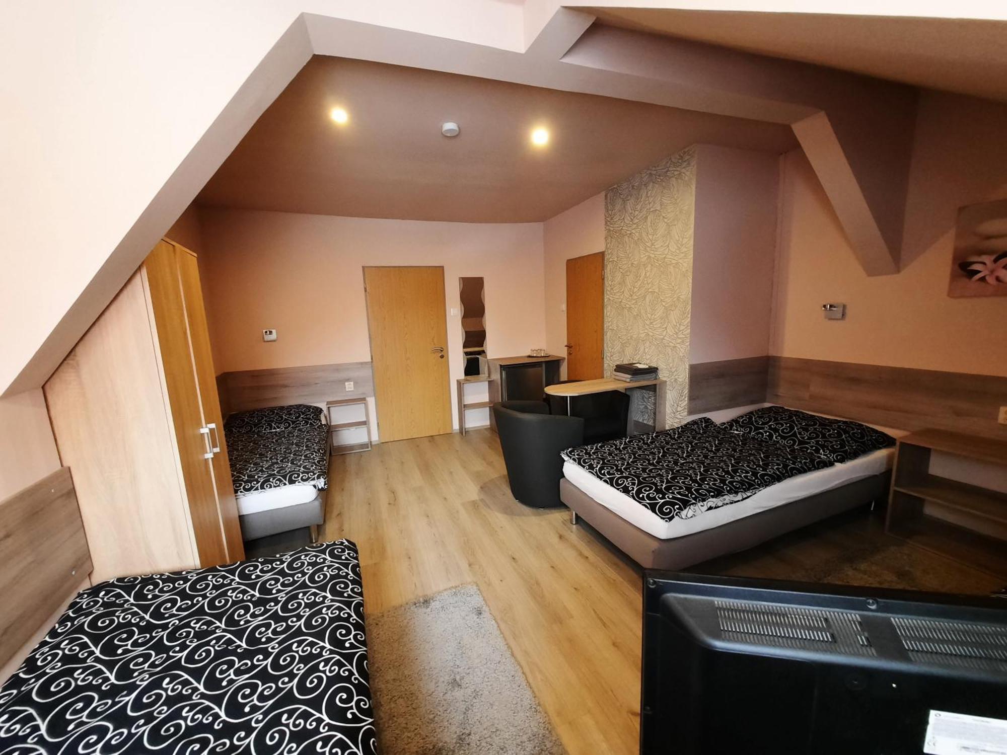 Penzion Avena Stříbro Exterior foto